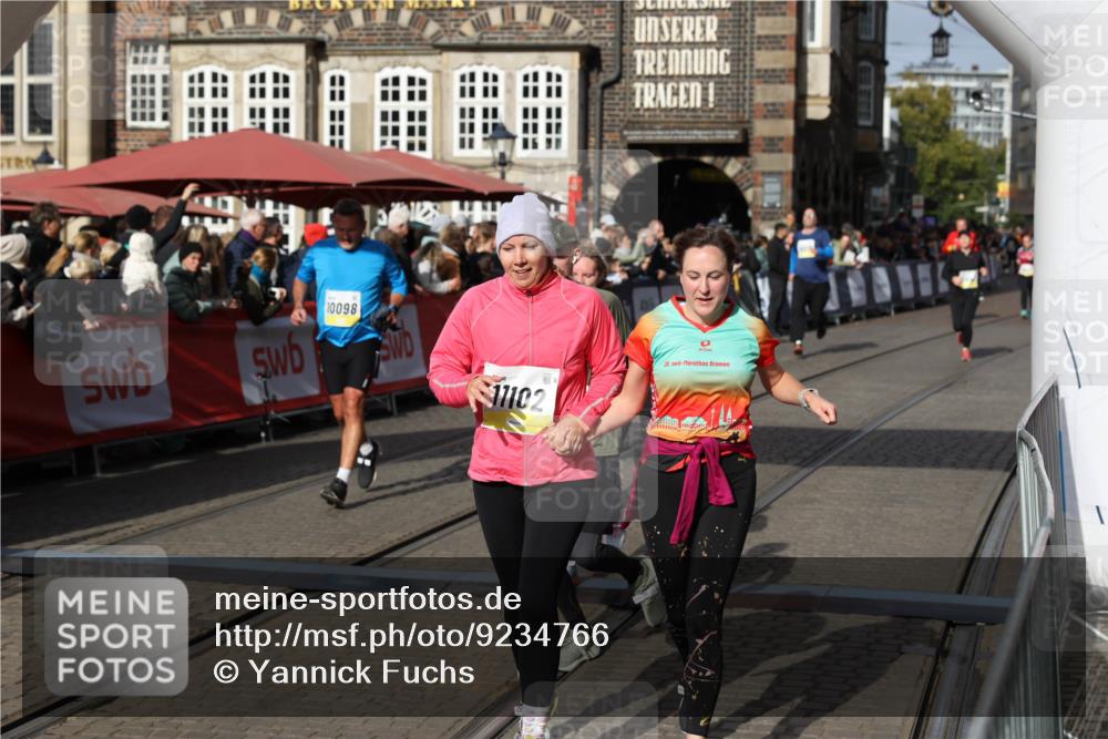 05.10.2025 - 20. swb-Marathon Bremen Yannick Fuchs http://msf.ph/oto/9234766 05.10.2025 11:04:18 Ziel 7123, 7789, 9275, 10098, 10853, 11001, 11077, 11102, 11611, 11685 meine-sportfotos.de
