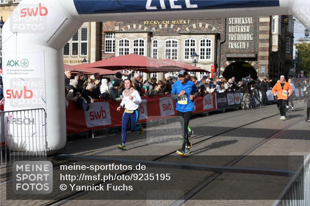 05.10.2025 - 20. swb-Marathon Bremen Yannick Fuchs http://msf.ph/oto/9235195 05.10.2025 11:04:34 Ziel 9684, 10439, 10483, 10678, 11044, 11200 meine-sportfotos.de