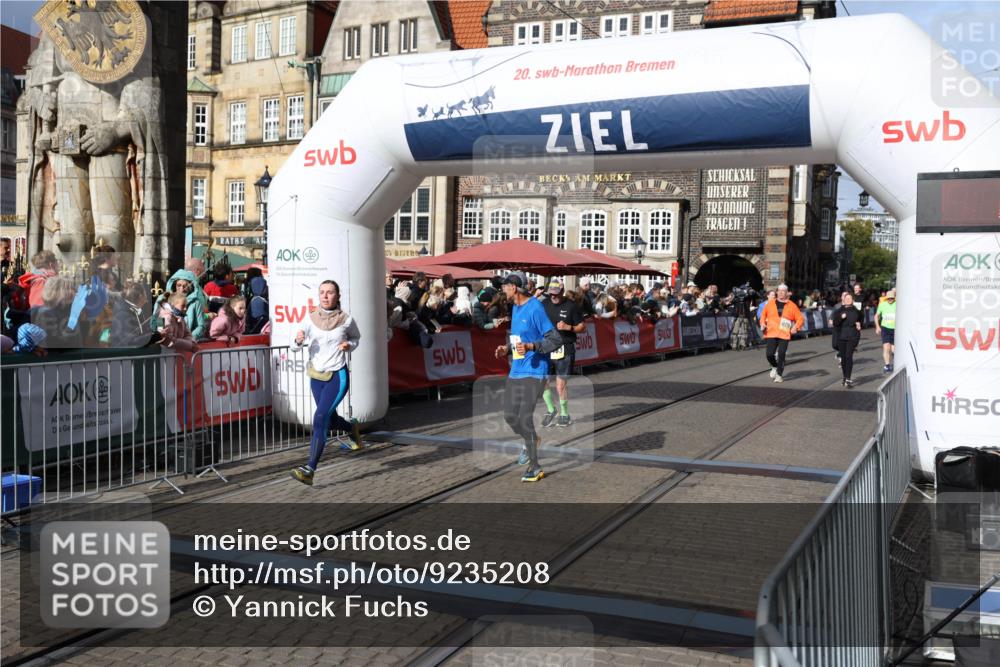 05.10.2025 - 20. swb-Marathon Bremen Yannick Fuchs http://msf.ph/oto/9235208 05.10.2025 11:04:35 Ziel 8111, 9610, 9684, 10278, 10439, 10483, 10678, 11044, 11200 meine-sportfotos.de