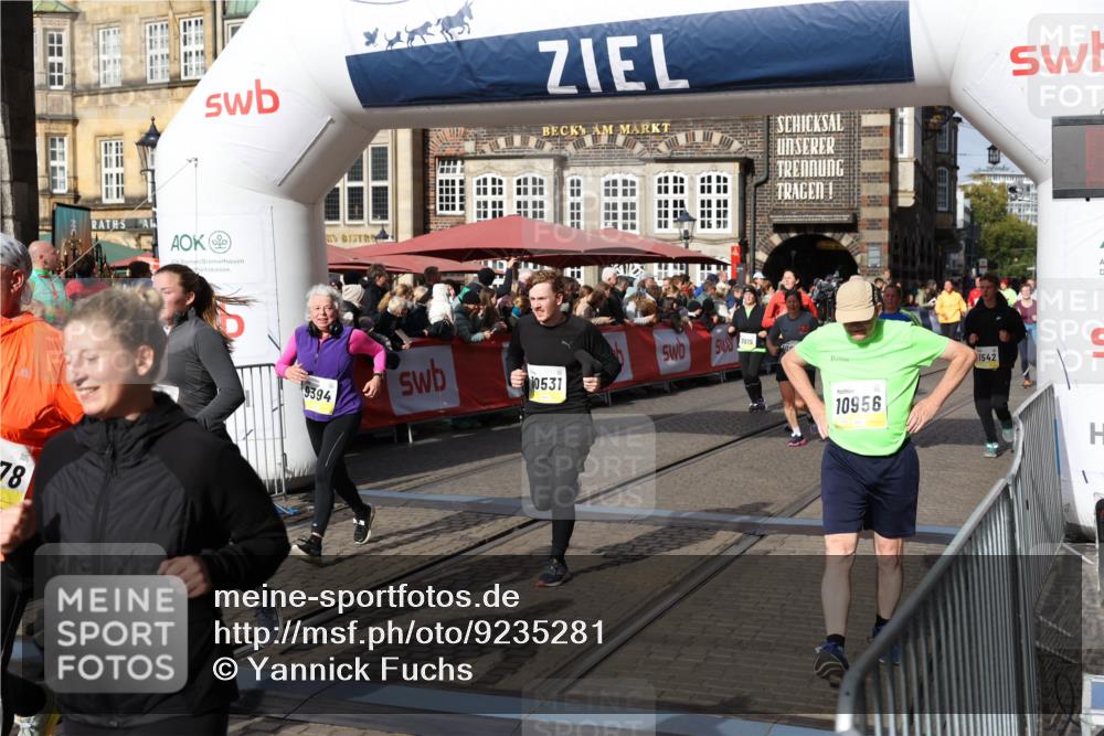 05.10.2025 - 20. swb-Marathon Bremen Yannick Fuchs http://msf.ph/oto/9235281 05.10.2025 11:04:41 Ziel 8111, 9394, 9610, 9915, 10278, 10439, 10483, 10485, 10531, 10674, 10869, 10956, 11044, 11196, 11542, 11704 meine-sportfotos.de