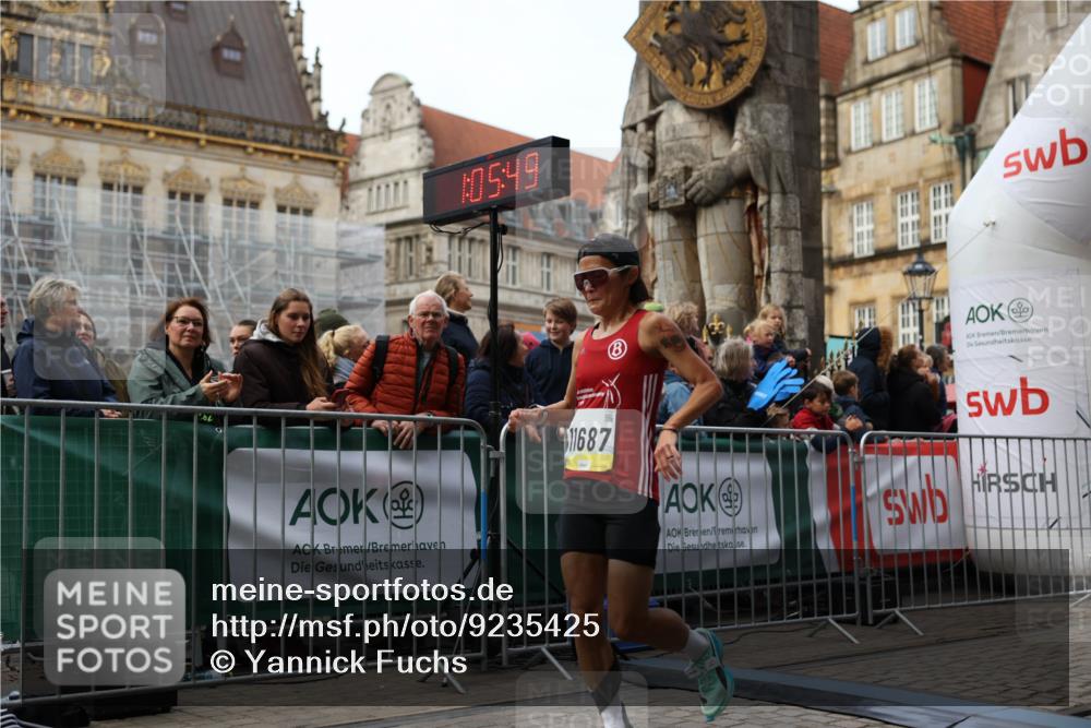 05.10.2025 - 20. swb-Marathon Bremen Yannick Fuchs http://msf.ph/oto/9235425 05.10.2025 10:36:38 Ziel 11185, 11687 meine-sportfotos.de