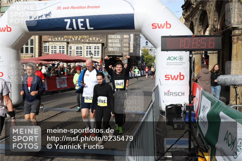 05.10.2025 - 20. swb-Marathon Bremen Yannick Fuchs http://msf.ph/oto/9235479 05.10.2025 11:04:52 Ziel 9532, 9623, 9750, 9765, 9771, 9812, 9927, 10422, 10451, 10532, 10557, 10964, 11035, 11427, 11546, 11615 meine-sportfotos.de