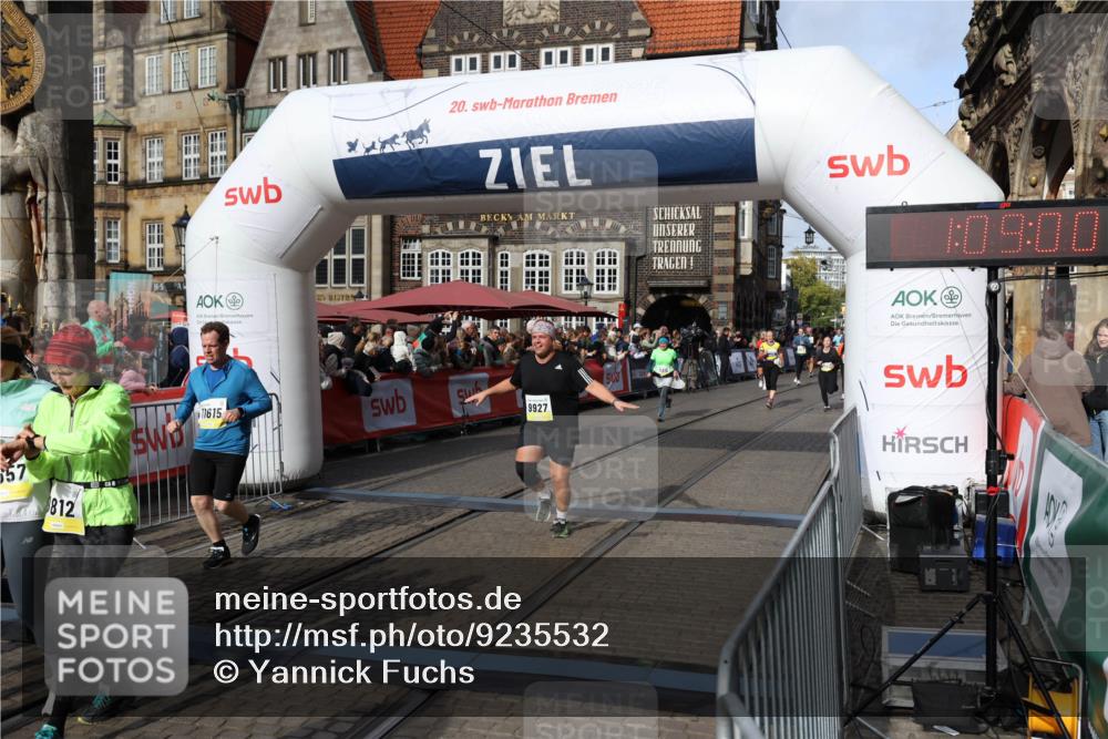 05.10.2025 - 20. swb-Marathon Bremen Yannick Fuchs http://msf.ph/oto/9235532 05.10.2025 11:04:56 Ziel 9532, 9765, 9812, 9866, 9927, 10422, 10451, 10557, 10964, 11035, 11315, 11427, 11546, 11615 meine-sportfotos.de