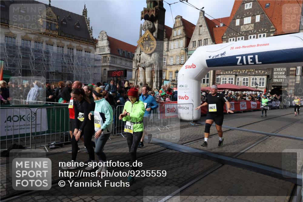 05.10.2025 - 20. swb-Marathon Bremen Yannick Fuchs http://msf.ph/oto/9235559 05.10.2025 11:04:57 Ziel 9532, 9765, 9812, 9866, 9927, 10422, 10451, 10557, 10891, 10964, 11035, 11315, 11427, 11546, 11615, 11636 meine-sportfotos.de