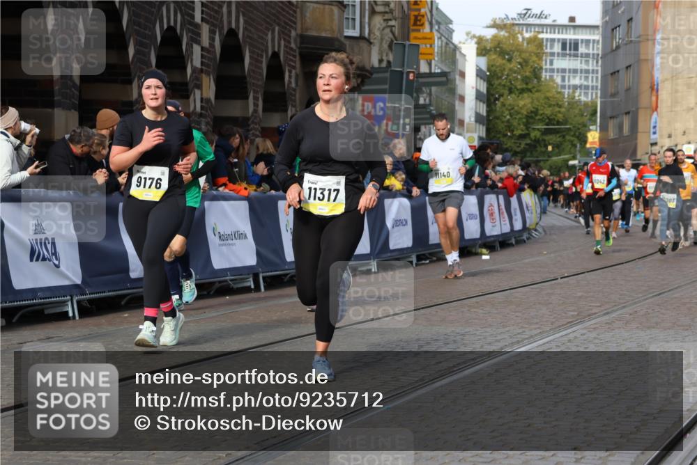 05.10.2025 - 20. swb-Marathon Bremen Strokosch-Dieckow http://msf.ph/oto/9235712 05.10.2025 10:55:10 Ziel 9176, 9318, 9881, 10003, 10034, 10180, 10307, 10326, 10920, 11042, 11140, 11317 meine-sportfotos.de