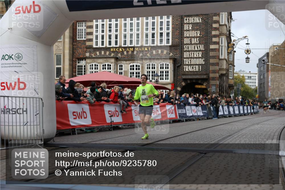 05.10.2025 - 20. swb-Marathon Bremen Yannick Fuchs http://msf.ph/oto/9235780 05.10.2025 10:37:12 Ziel 9480 meine-sportfotos.de