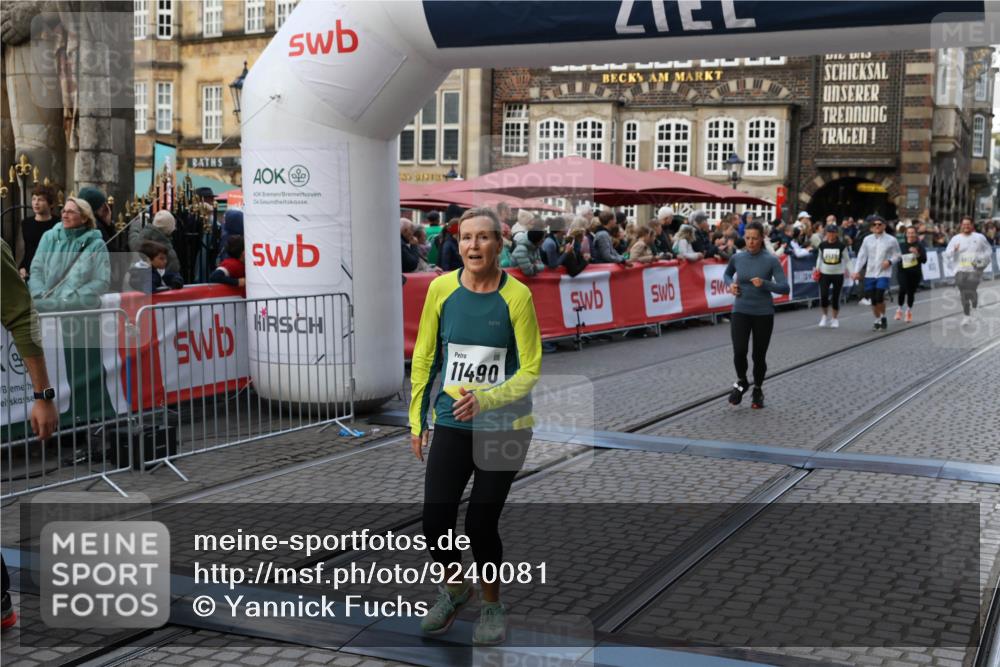 05.10.2025 - 20. swb-Marathon Bremen Yannick Fuchs http://msf.ph/oto/9240081 05.10.2025 11:08:12 Ziel 8123, 9557, 9617, 10365, 10782, 10783, 11309, 11490, 11677 meine-sportfotos.de