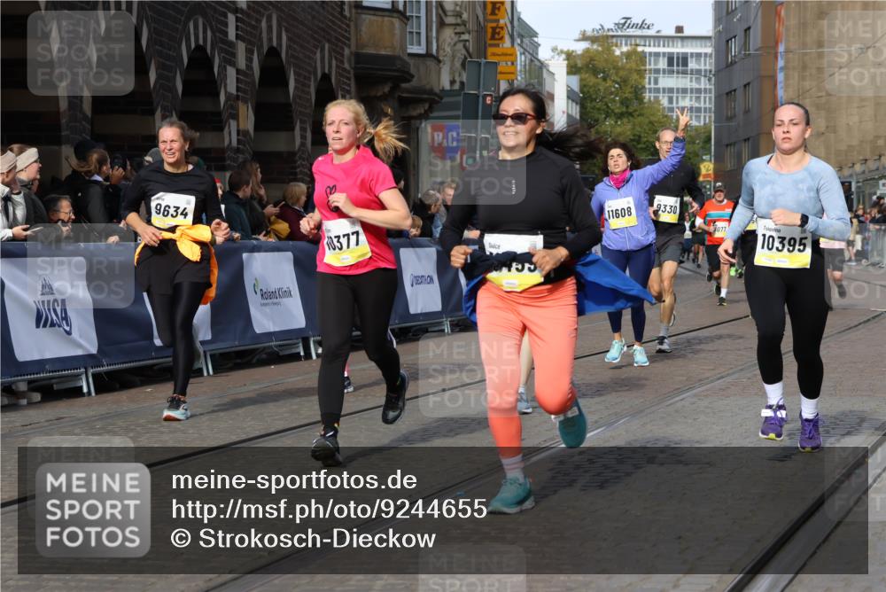 05.10.2025 - 20. swb-Marathon Bremen Strokosch-Dieckow http://msf.ph/oto/9244655 05.10.2025 10:58:08 Ziel 9330, 9576, 9582, 9634, 9952, 10127, 10377, 10395, 10398, 10459, 10620, 11058, 11562, 11608 meine-sportfotos.de