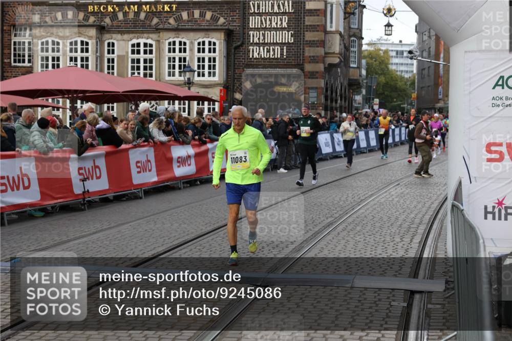 05.10.2025 - 20. swb-Marathon Bremen Yannick Fuchs http://msf.ph/oto/9245086 05.10.2025 11:11:34 Ziel 11083 meine-sportfotos.de
