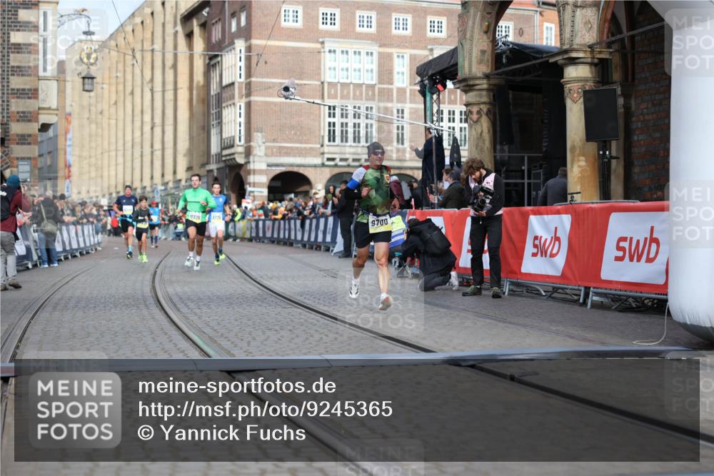 05.10.2025 - 20. swb-Marathon Bremen Yannick Fuchs http://msf.ph/oto/9245365 05.10.2025 10:42:26 Ziel 8187, 9700, 9775, 10375, 10838, 11217, 11422 meine-sportfotos.de