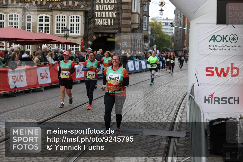 05.10.2025 - 20. swb-Marathon Bremen Yannick Fuchs http://msf.ph/oto/9245795 05.10.2025 11:11:47 Ziel 9453, 9999, 10058, 10264, 10333, 11172, 11191 meine-sportfotos.de