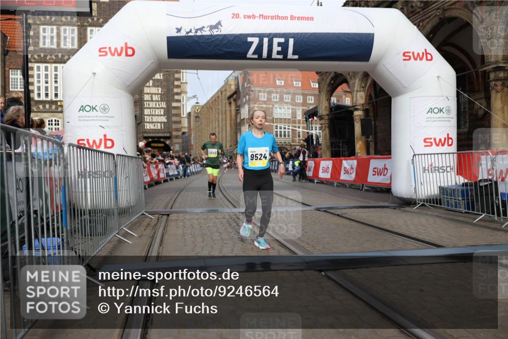 05.10.2025 - 20. swb-Marathon Bremen Yannick Fuchs http://msf.ph/oto/9246564 05.10.2025 10:42:57 Ziel 9524, 11640 meine-sportfotos.de