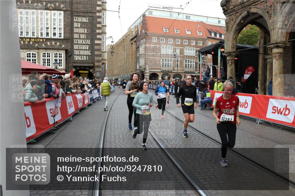 05.10.2025 - 20. swb-Marathon Bremen Yannick Fuchs http://msf.ph/oto/9247810 05.10.2025 10:52:38 Ziel 8888, 9172, 9903, 10241, 10327, 10388, 10608, 11283, 11387, 11413, 11528 meine-sportfotos.de