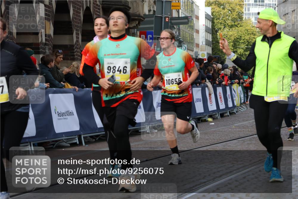 05.10.2025 - 20. swb-Marathon Bremen Strokosch-Dieckow http://msf.ph/oto/9256075 05.10.2025 11:02:53 Ziel 9644, 9846, 10167, 10207, 10656, 10734, 10876, 10940, 11087, 11312, 11504, 11576, 11667, 11668, 11735 meine-sportfotos.de
