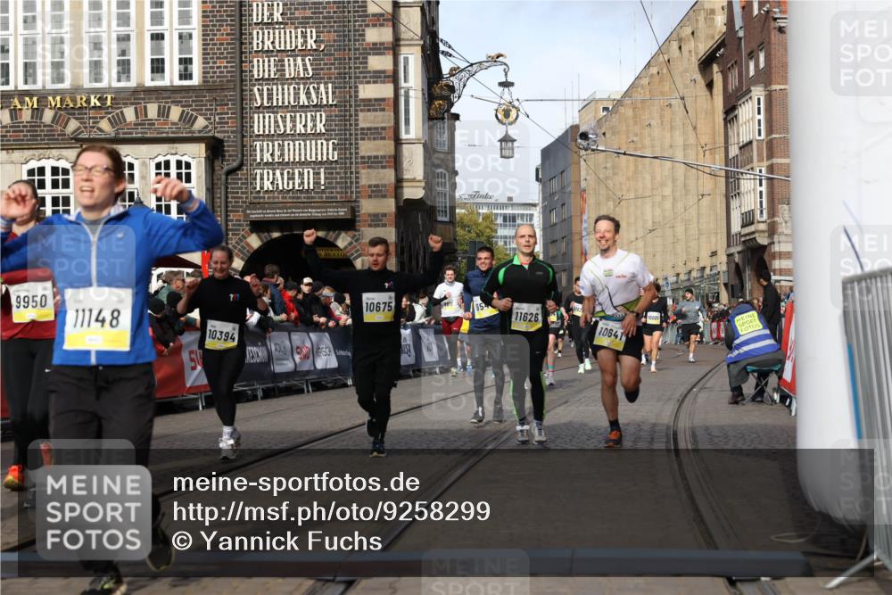05.10.2025 - 20. swb-Marathon Bremen Yannick Fuchs http://msf.ph/oto/9258299 05.10.2025 10:56:08 Ziel 7147, 9541, 9871, 9950, 10015, 10394, 10641, 10654, 10675, 10758, 10921, 10959, 11148, 11626 meine-sportfotos.de