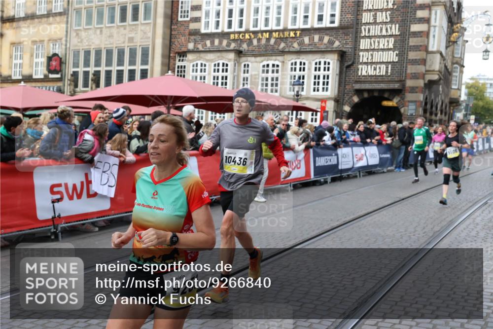 05.10.2025 - 20. swb-Marathon Bremen Yannick Fuchs http://msf.ph/oto/9266840 05.10.2025 10:51:50 Ziel 8333, 9259, 9268, 10436, 10716, 10918, 11484 meine-sportfotos.de