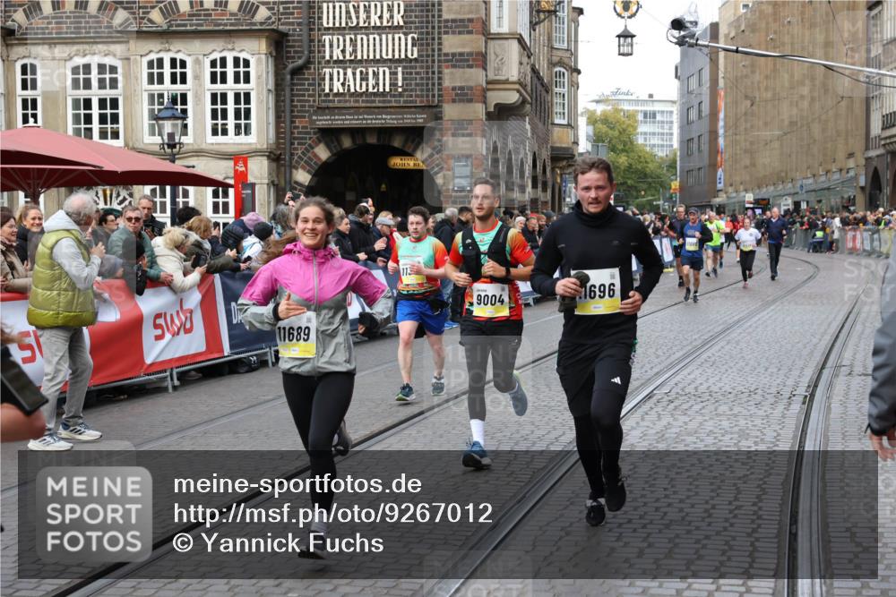 05.10.2025 - 20. swb-Marathon Bremen Yannick Fuchs http://msf.ph/oto/9267012 05.10.2025 10:51:53 Ziel 8333, 9004, 9259, 9268, 9506, 10436, 10716, 10968, 11361, 11689, 11696 meine-sportfotos.de