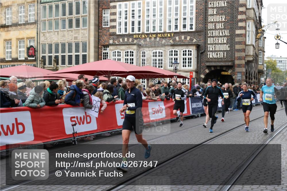 05.10.2025 - 20. swb-Marathon Bremen Yannick Fuchs http://msf.ph/oto/9267847 05.10.2025 10:52:14 Ziel 9196, 9226, 9939, 10240, 10438, 10727, 10977, 11273, 11641 meine-sportfotos.de
