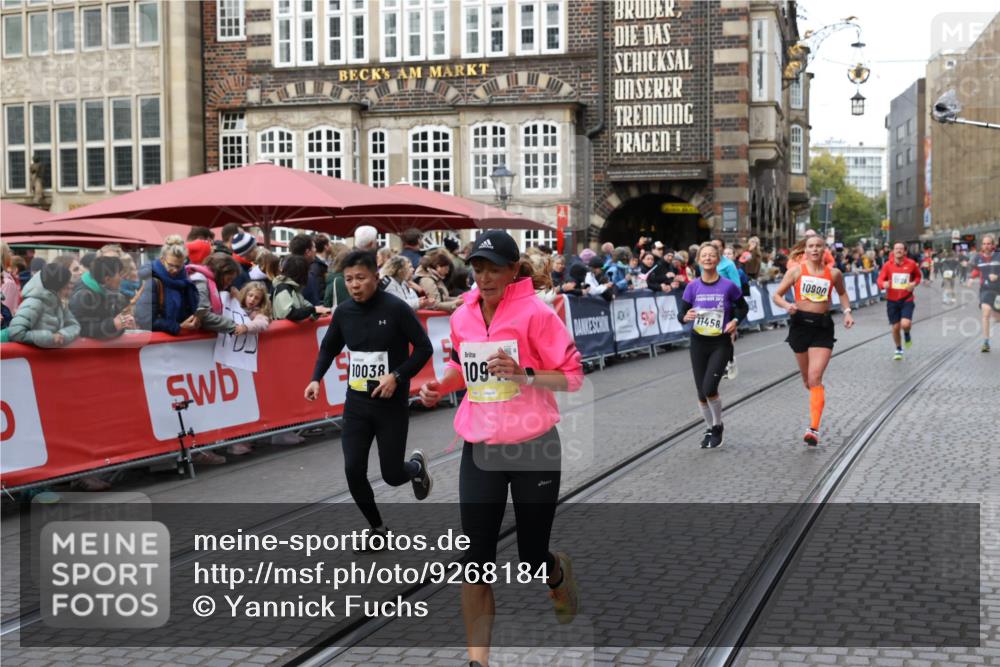 05.10.2025 - 20. swb-Marathon Bremen Yannick Fuchs http://msf.ph/oto/9268184 05.10.2025 10:52:21 Ziel 9196, 9226, 9852, 9955, 10038, 10240, 10438, 10668, 10727, 10900, 10927, 10942, 11458, 11491, 11641 meine-sportfotos.de