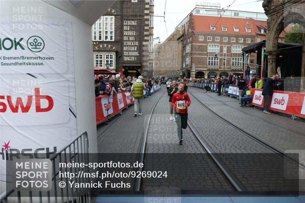 05.10.2025 - 20. swb-Marathon Bremen Yannick Fuchs http://msf.ph/oto/9269024 05.10.2025 10:52:32 Ziel 9172, 9584, 9987, 10241, 10507, 10719, 11128, 11528, 11665 meine-sportfotos.de