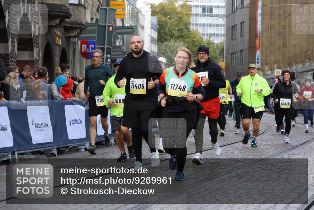 05.10.2025 - 20. swb-Marathon Bremen Strokosch-Dieckow http://msf.ph/oto/9269961 05.10.2025 11:09:55 Ziel 9288, 9410, 9685, 9760, 9972, 10435, 10448, 10515, 10659, 10827, 10860, 10885, 11219, 11381, 11405, 11486, 11634, 11748 meine-sportfotos.de