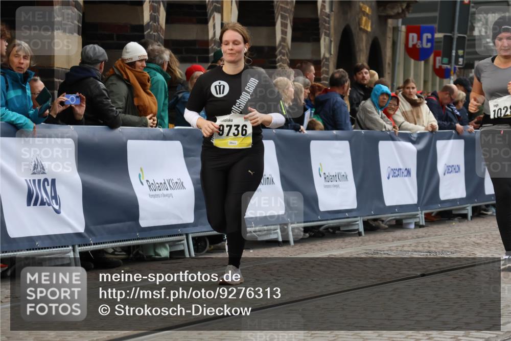 05.10.2025 - 20. swb-Marathon Bremen Strokosch-Dieckow http://msf.ph/oto/9276313 05.10.2025 11:12:28 Ziel 9736, 10282 meine-sportfotos.de