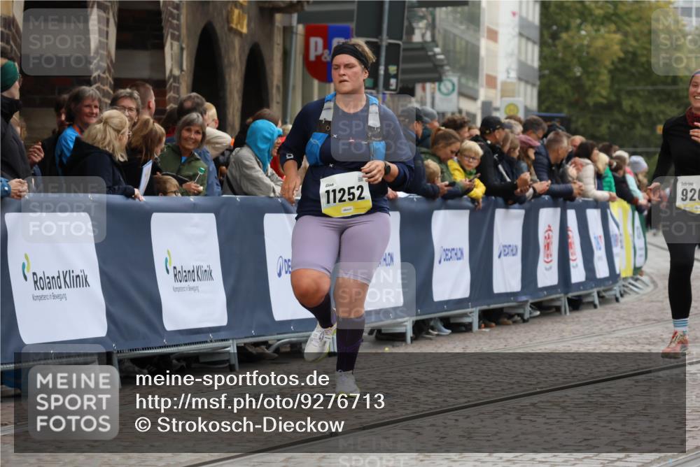 05.10.2025 - 20. swb-Marathon Bremen Strokosch-Dieckow http://msf.ph/oto/9276713 05.10.2025 11:12:51 Ziel 9203, 10186, 11252 meine-sportfotos.de