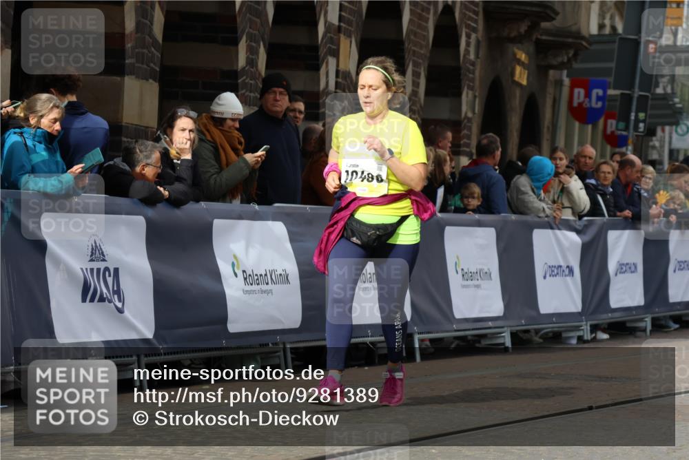 05.10.2025 - 20. swb-Marathon Bremen Strokosch-Dieckow http://msf.ph/oto/9281389 05.10.2025 11:15:00 Ziel 10496, 10647, 11107, 11345, 11607 meine-sportfotos.de