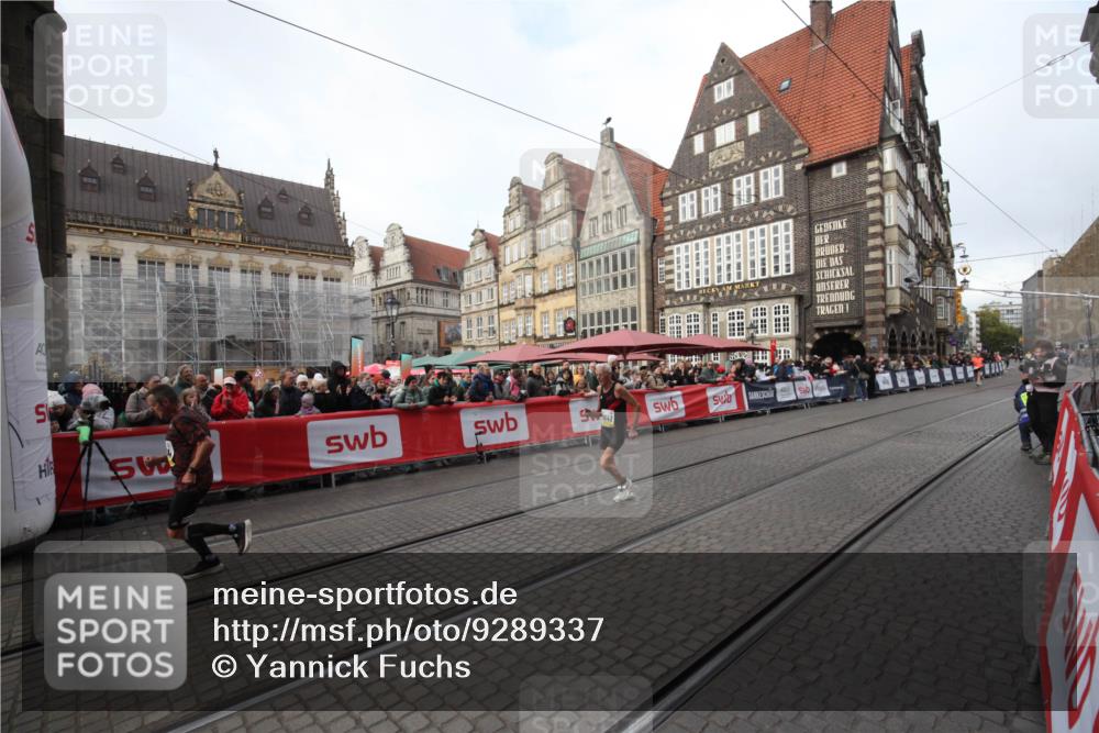 05.10.2025 - 20. swb-Marathon Bremen Yannick Fuchs http://msf.ph/oto/9289337 05.10.2025 10:43:21 Ziel 10541, 11304 meine-sportfotos.de