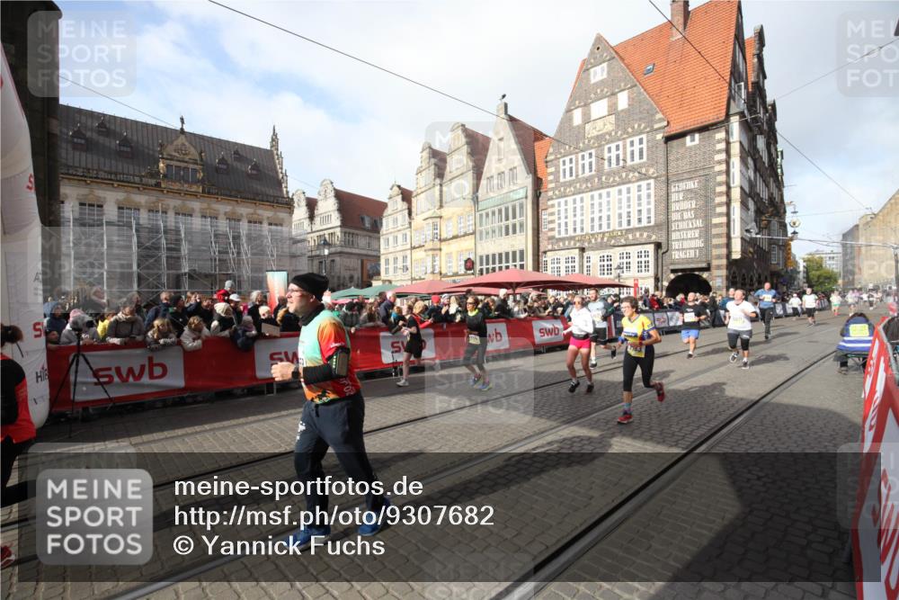 05.10.2025 - 20. swb-Marathon Bremen Yannick Fuchs http://msf.ph/oto/9307682 05.10.2025 10:58:45 Ziel 7163, 8585, 9346, 9359, 9370, 9540, 9622, 9714, 10527, 10591, 10679, 10871, 11078 meine-sportfotos.de