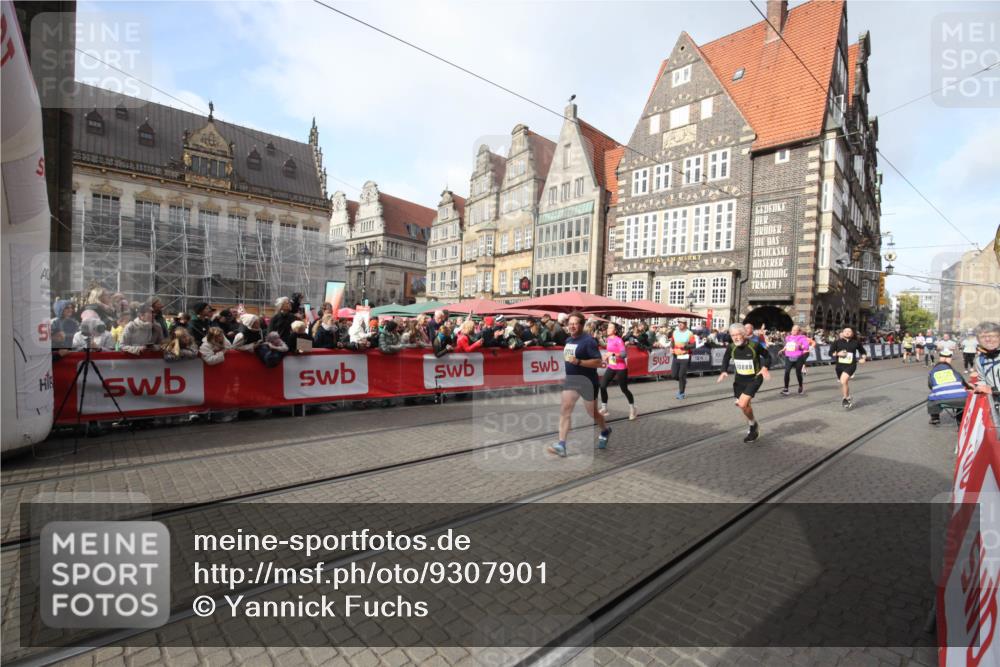 05.10.2025 - 20. swb-Marathon Bremen Yannick Fuchs http://msf.ph/oto/9307901 05.10.2025 11:00:17 Ziel 7177, 9495, 9672, 10345, 10889, 10919, 10985, 11050, 11713 meine-sportfotos.de
