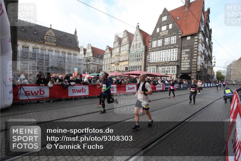 05.10.2025 - 20. swb-Marathon Bremen Yannick Fuchs http://msf.ph/oto/9308303 05.10.2025 11:03:31 Ziel 7776, 9224, 9308, 9498, 9850, 10446, 10995, 11150, 11236 meine-sportfotos.de