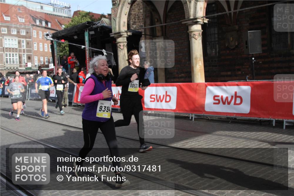 05.10.2025 - 20. swb-Marathon Bremen Yannick Fuchs http://msf.ph/oto/9317481 05.10.2025 11:04:39 Ziel 9394, 9915, 10485, 10531, 10674, 10869, 10956, 11196, 11542, 11704 meine-sportfotos.de