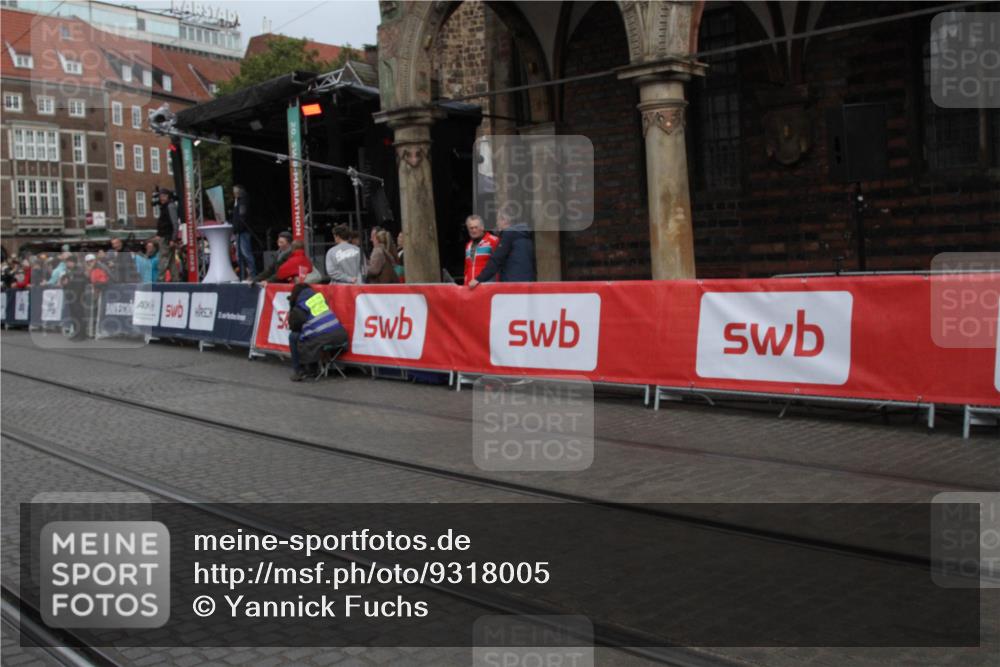 05.10.2025 - 20. swb-Marathon Bremen Yannick Fuchs http://msf.ph/oto/9318005 05.10.2025 11:16:49 Ziel  meine-sportfotos.de
