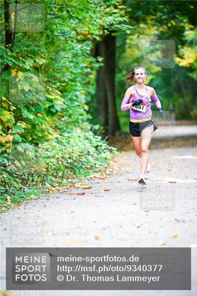 12.10.2025 - Bramfelder Halbmarathon 2025 Dr. Thomas Lammeyer http://msf.ph/oto/9340377 12.10.2025 09:46:26 Laufen  meine-sportfotos.de