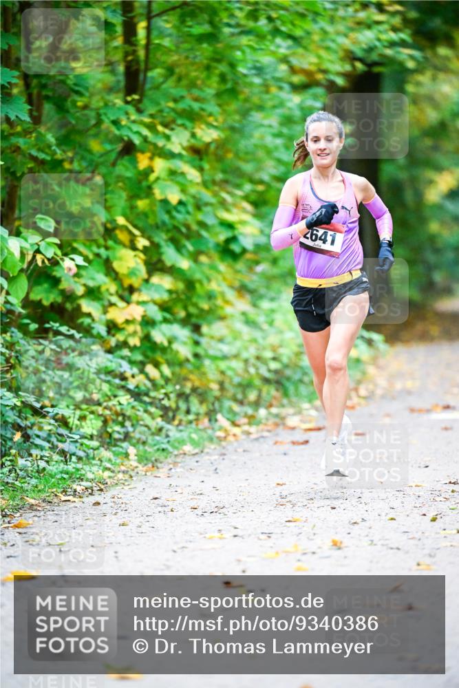 12.10.2025 - Bramfelder Halbmarathon 2025 Dr. Thomas Lammeyer http://msf.ph/oto/9340386 12.10.2025 09:46:27 Laufen 2641 meine-sportfotos.de