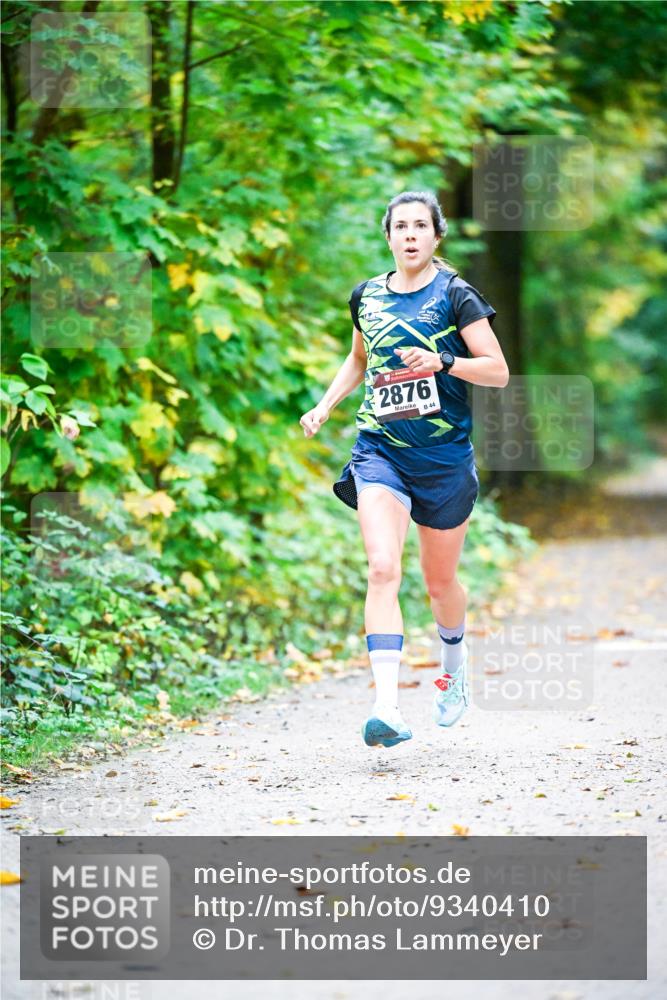 12.10.2025 - Bramfelder Halbmarathon 2025 Dr. Thomas Lammeyer http://msf.ph/oto/9340410 12.10.2025 09:46:52 Laufen 2876, 44 meine-sportfotos.de