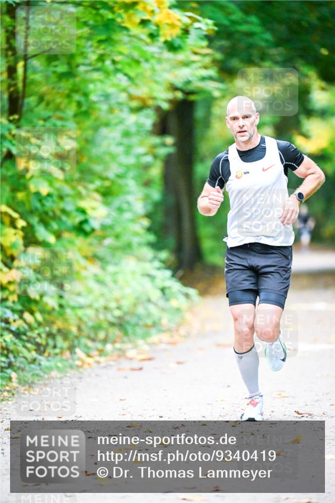 12.10.2025 - Bramfelder Halbmarathon 2025 Dr. Thomas Lammeyer http://msf.ph/oto/9340419 12.10.2025 09:47:12 Laufen  meine-sportfotos.de