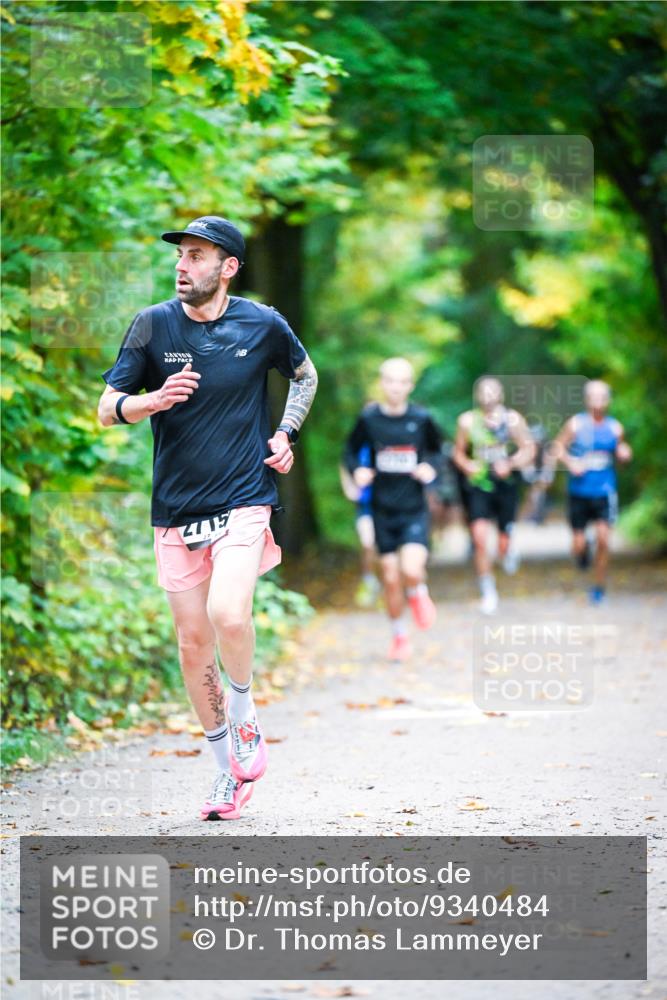 12.10.2025 - Bramfelder Halbmarathon 2025 Dr. Thomas Lammeyer http://msf.ph/oto/9340484 12.10.2025 09:47:47 Laufen  meine-sportfotos.de