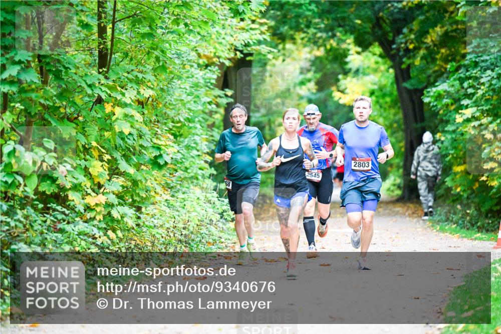12.10.2025 - Bramfelder Halbmarathon 2025 Dr. Thomas Lammeyer http://msf.ph/oto/9340676 12.10.2025 09:48:56 Laufen 88, 2545, 2803 meine-sportfotos.de
