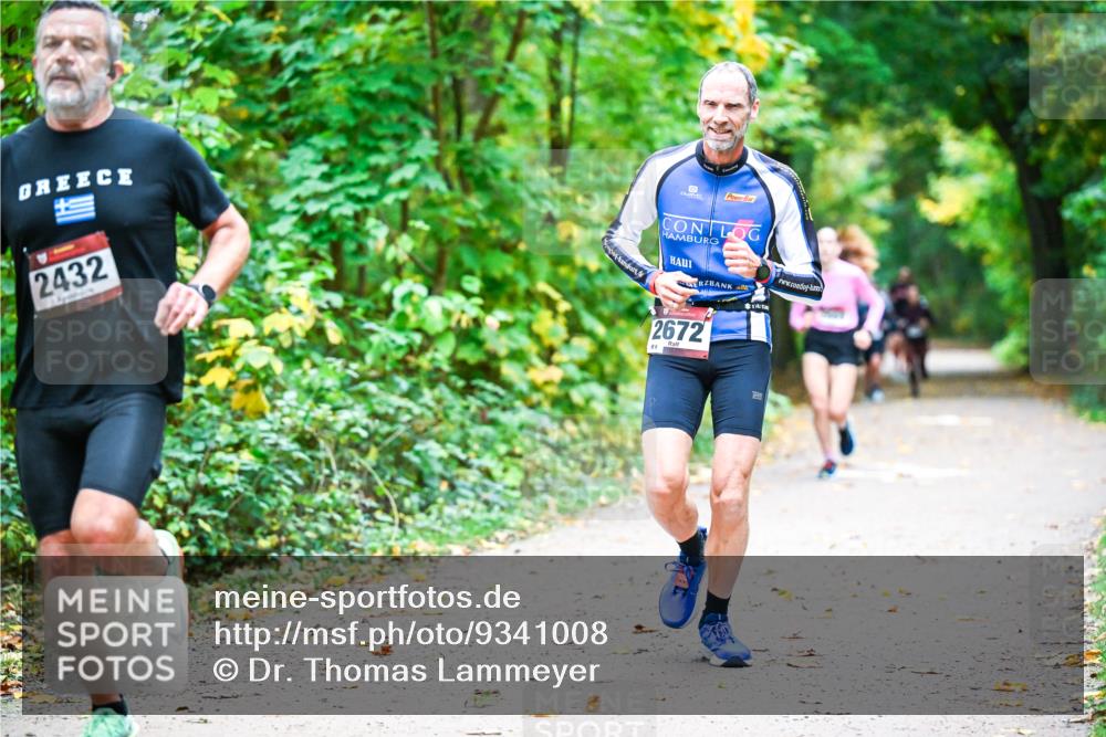 12.10.2025 - Bramfelder Halbmarathon 2025 Dr. Thomas Lammeyer http://msf.ph/oto/9341008 12.10.2025 09:50:26 Laufen 2432, 2672, 86, 1 meine-sportfotos.de