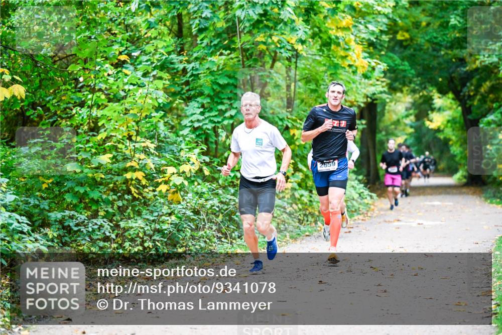 12.10.2025 - Bramfelder Halbmarathon 2025 Dr. Thomas Lammeyer http://msf.ph/oto/9341078 12.10.2025 09:50:39 Laufen 26559, 2 meine-sportfotos.de