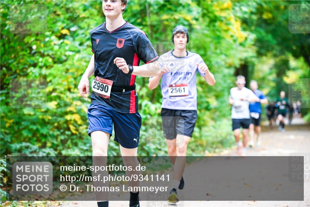 12.10.2025 - Bramfelder Halbmarathon 2025 Dr. Thomas Lammeyer http://msf.ph/oto/9341141 12.10.2025 09:50:51 Laufen 2990, 2561 meine-sportfotos.de