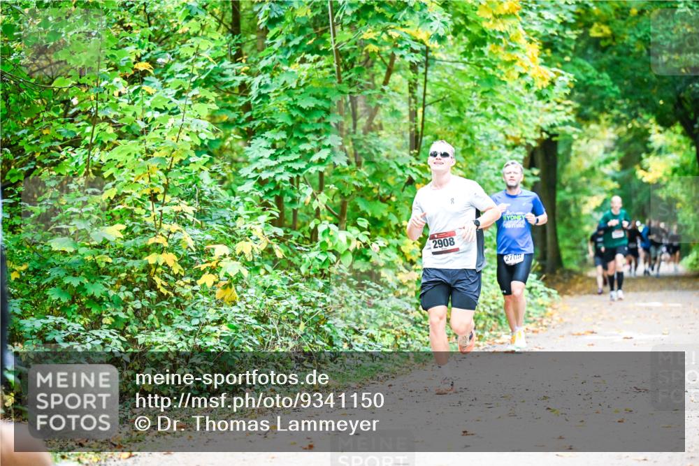 12.10.2025 - Bramfelder Halbmarathon 2025 Dr. Thomas Lammeyer http://msf.ph/oto/9341150 12.10.2025 09:50:53 Laufen 2908, 2708 meine-sportfotos.de
