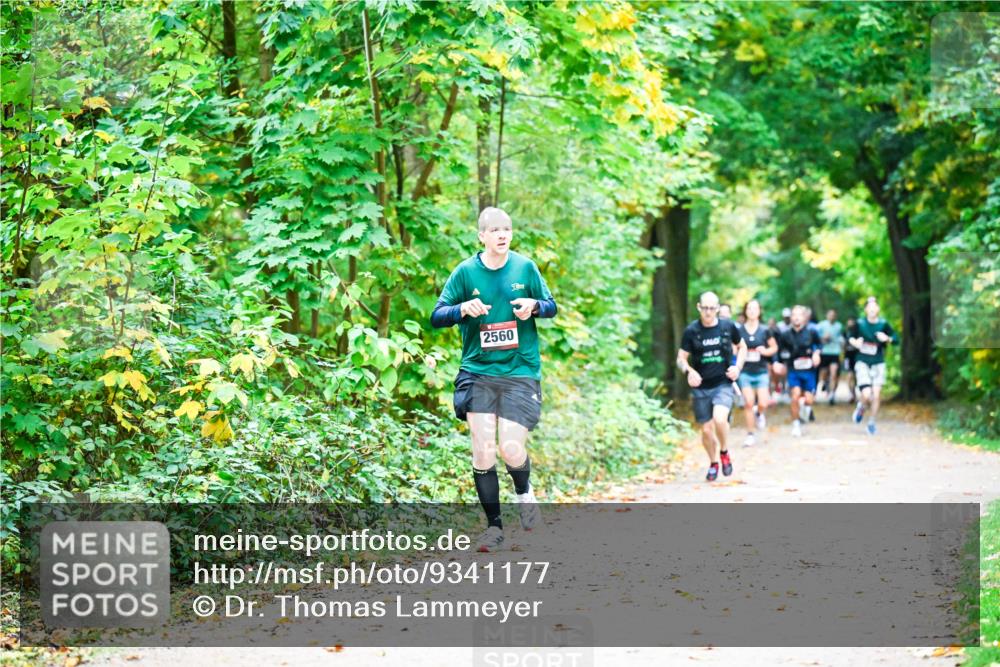 12.10.2025 - Bramfelder Halbmarathon 2025 Dr. Thomas Lammeyer http://msf.ph/oto/9341177 12.10.2025 09:50:59 Laufen 2560 meine-sportfotos.de