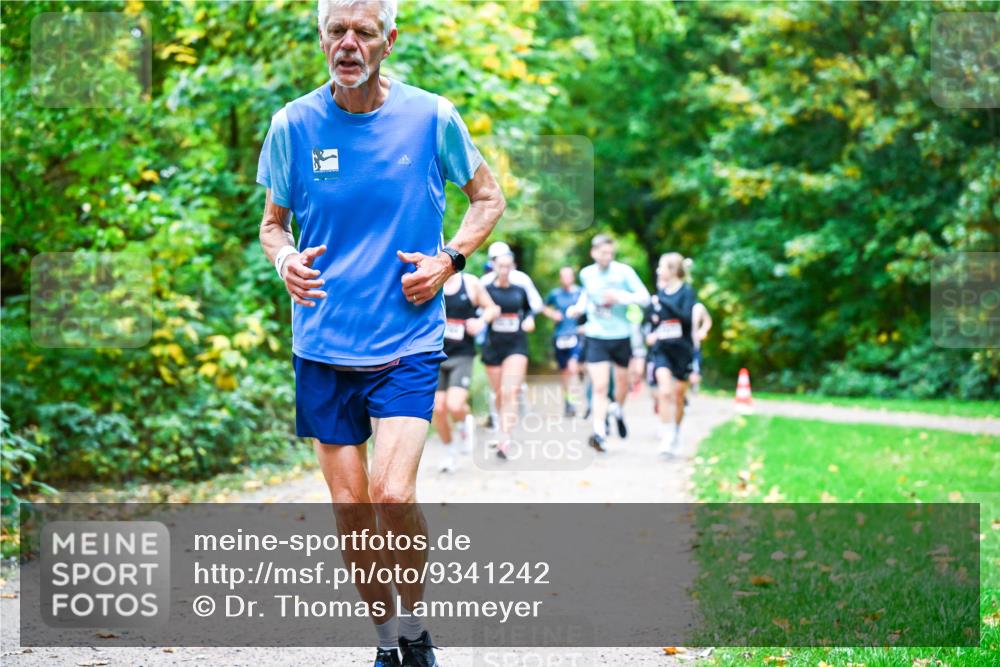 12.10.2025 - Bramfelder Halbmarathon 2025 Dr. Thomas Lammeyer http://msf.ph/oto/9341242 12.10.2025 09:51:12 Laufen  meine-sportfotos.de