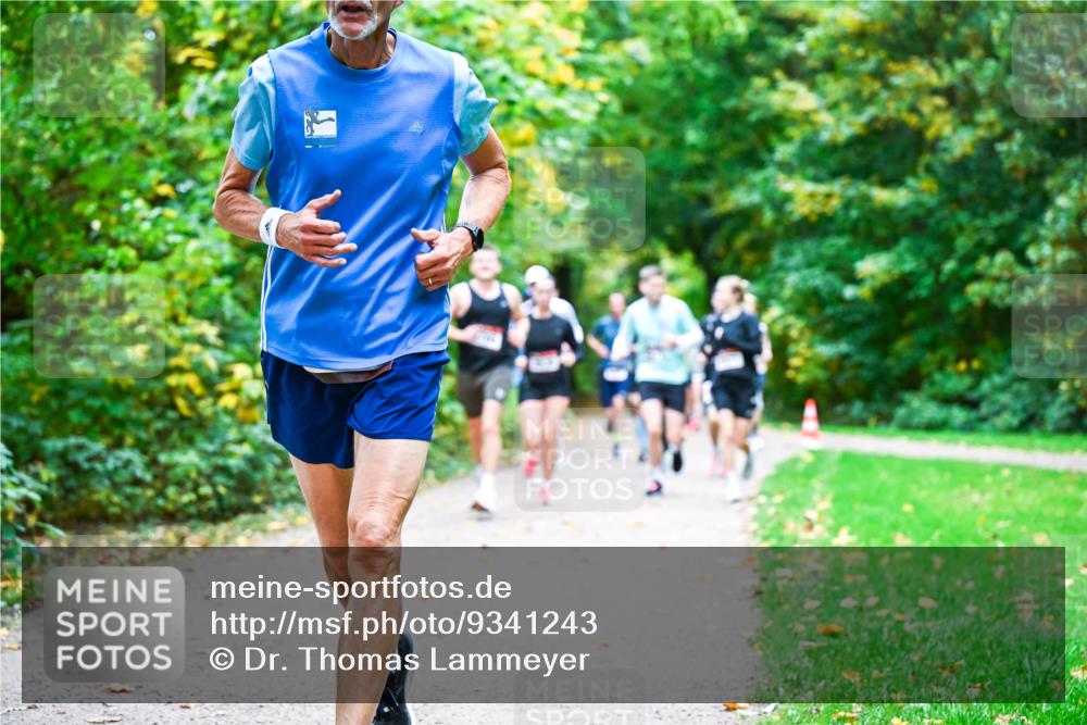 12.10.2025 - Bramfelder Halbmarathon 2025 Dr. Thomas Lammeyer http://msf.ph/oto/9341243 12.10.2025 09:51:12 Laufen  meine-sportfotos.de
