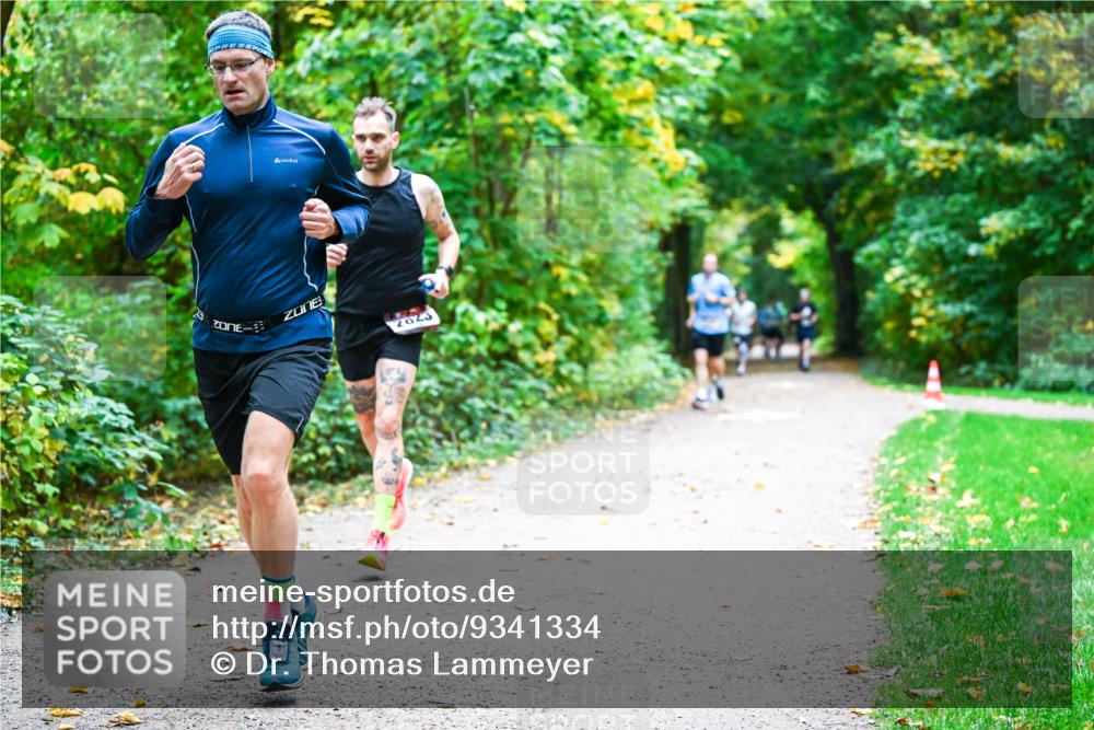 12.10.2025 - Bramfelder Halbmarathon 2025 Dr. Thomas Lammeyer http://msf.ph/oto/9341334 12.10.2025 09:51:30 Laufen 2023 meine-sportfotos.de