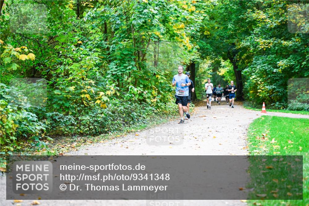 12.10.2025 - Bramfelder Halbmarathon 2025 Dr. Thomas Lammeyer http://msf.ph/oto/9341348 12.10.2025 09:51:33 Laufen 2465 meine-sportfotos.de