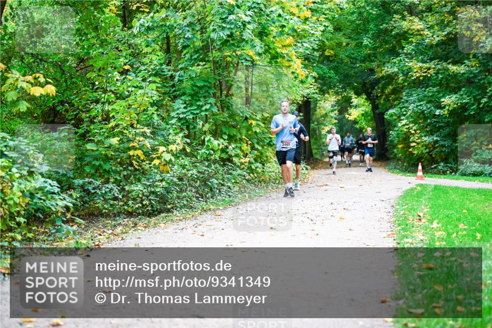 12.10.2025 - Bramfelder Halbmarathon 2025 Dr. Thomas Lammeyer http://msf.ph/oto/9341349 12.10.2025 09:51:33 Laufen 2465 meine-sportfotos.de